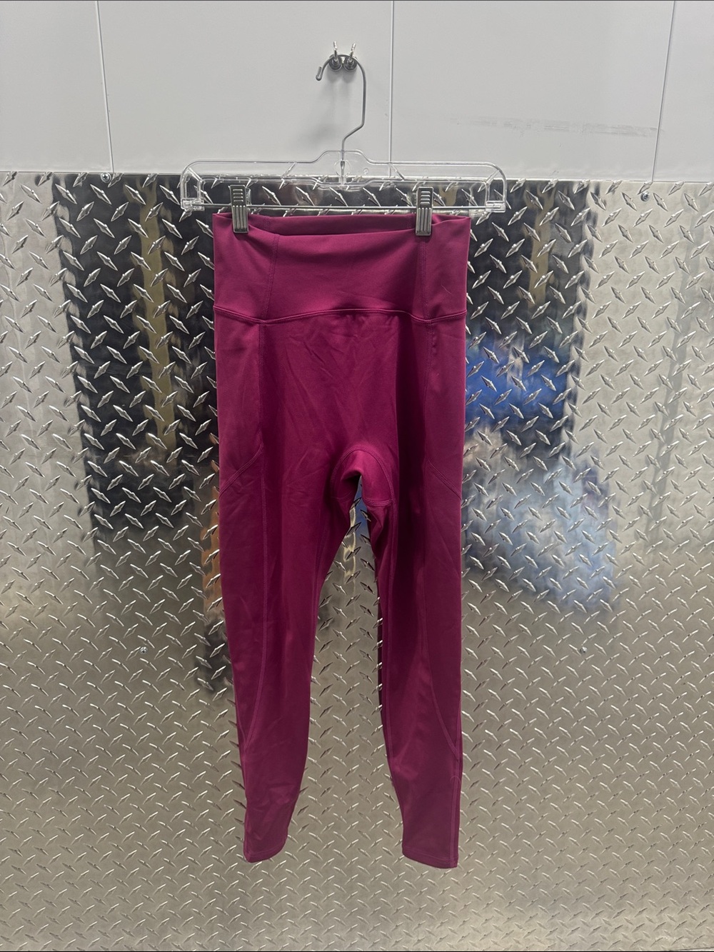 BuffBunny spin leggings- magenta, M